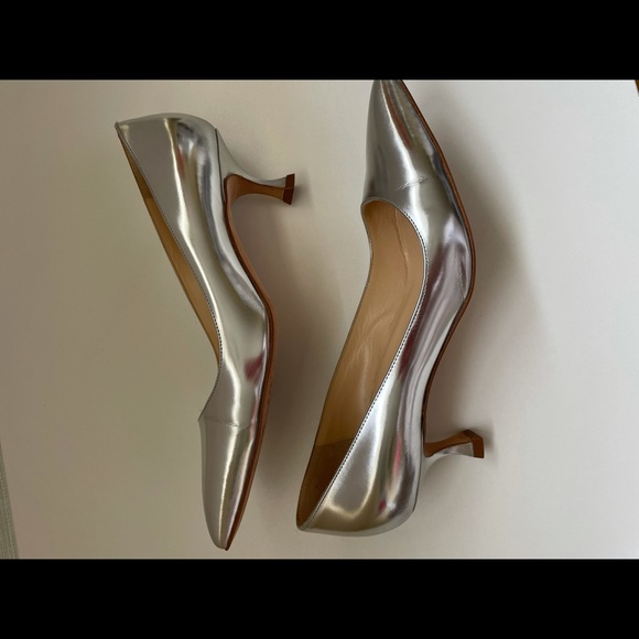 Manolo Blahnik Silver Pumps - Picture 5 of 11